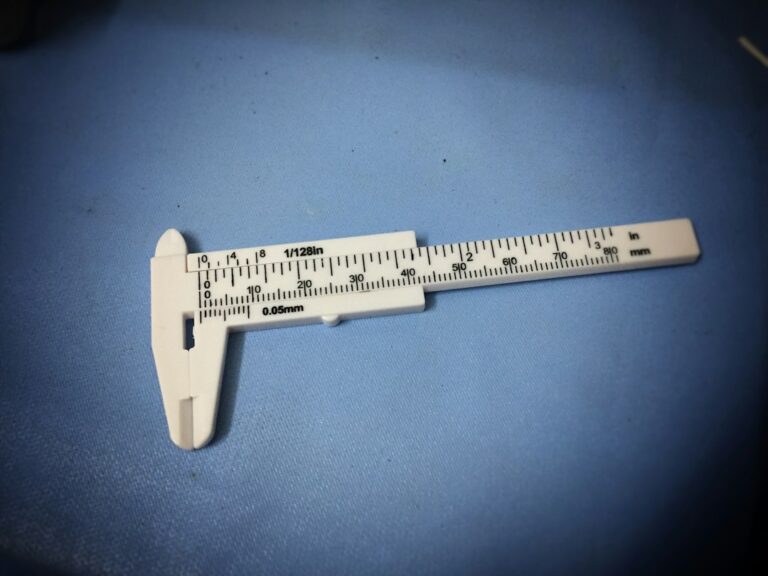 Close-up of a vernier caliper, representing measurement and process control in DFMEA, PFMEA and control planning